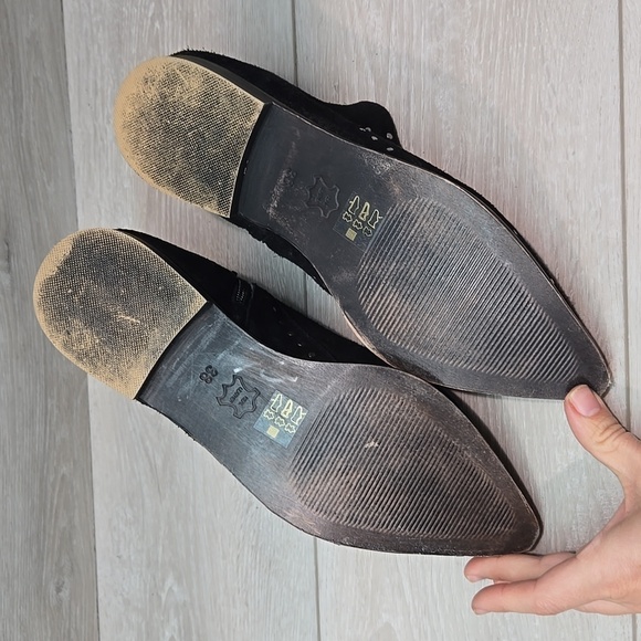 Free People Women Stud Black SuedeAnkle Boots Shoes Moto 38/7-7.5 - Picture 10 of 12